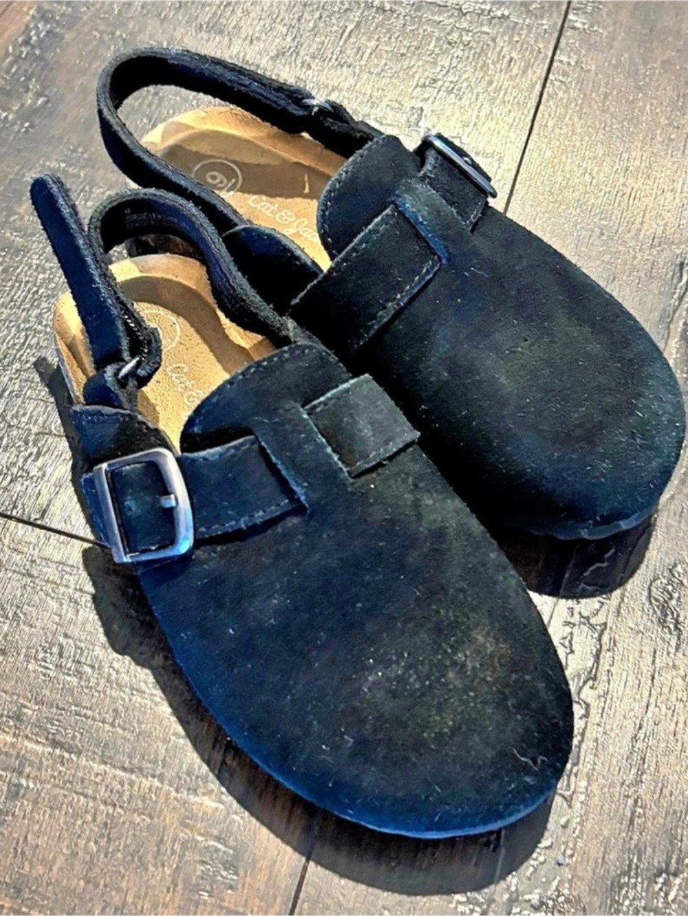 Toddler’s Black Buckle Sandals